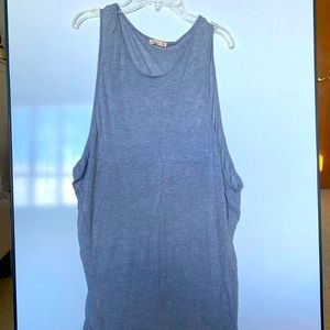 Thin grey tanktop